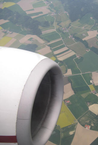 Airline Service to Frankfurt Germany